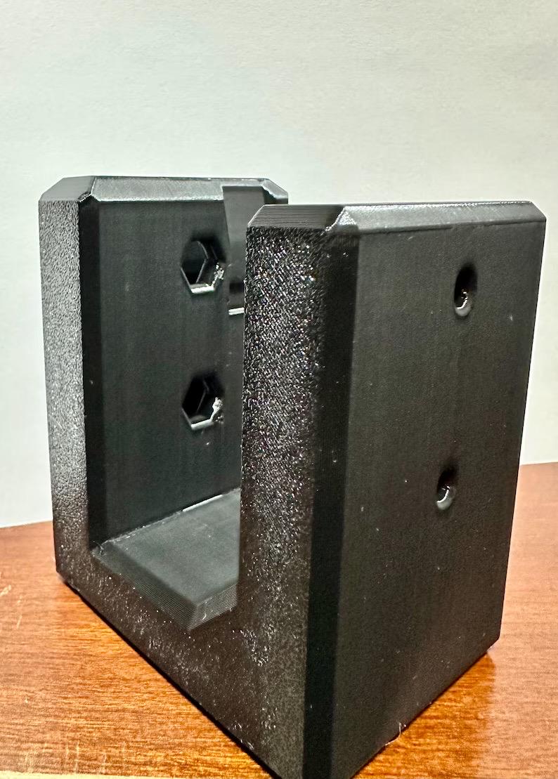 AR10/AR15 Wall Mount Gun Holder – Vertical & Horizontal Display