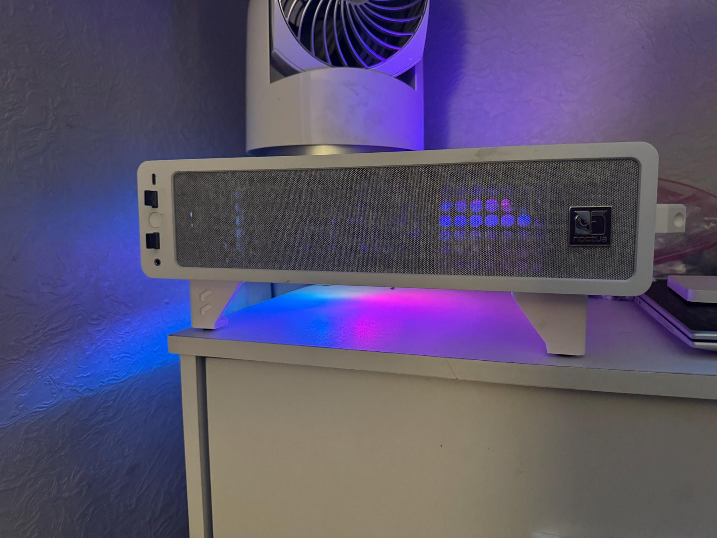 Fractal Ridge Base Stands with Logo