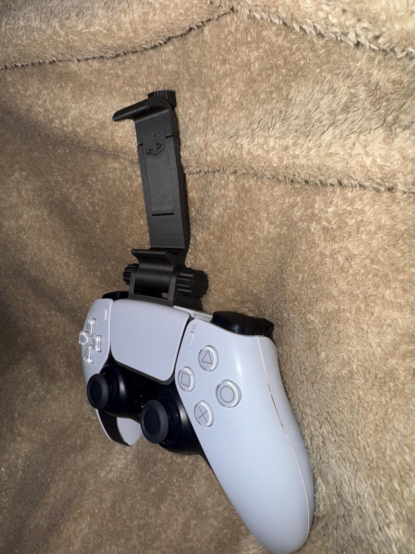 Controller Phone Mount (Remote/Cloud Gaming/Emulation) Several controller models available.