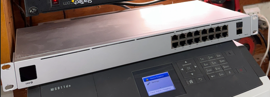 Unifi 16 Port POE Managed Network Switch USED (Good Condition) Tested Works Great